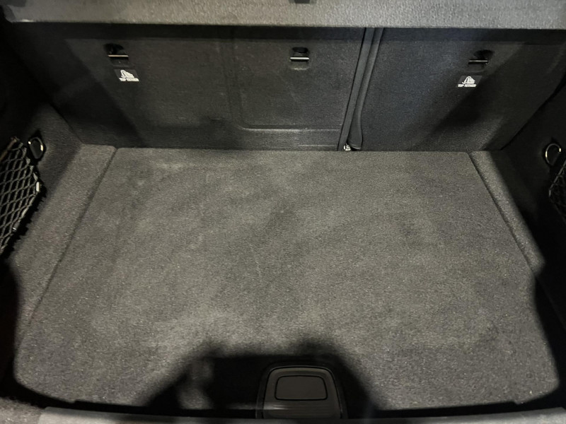 Photo 20 de l'offre de MERCEDES-BENZ CLASSE A 220 d 7G-DCT 4-Matic Fascination à 20490€ chez VL Auto