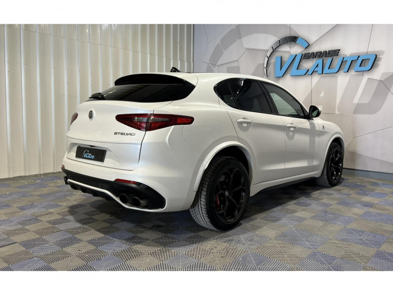 Photo 5 de l'offre de ALFA ROMEO STELVIO 2.9 V6 510ch AT8 Quadrifoglio à 49990€ chez VL Auto