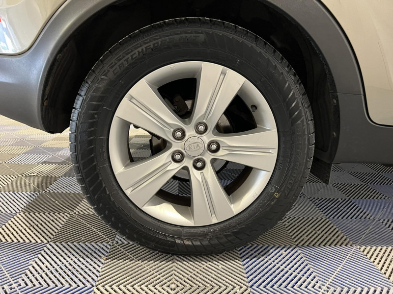Photo 16 de l'offre de KIA SPORTAGE 1.7 CRDi 115 ISG 2WD Active à 11490€ chez VL Auto