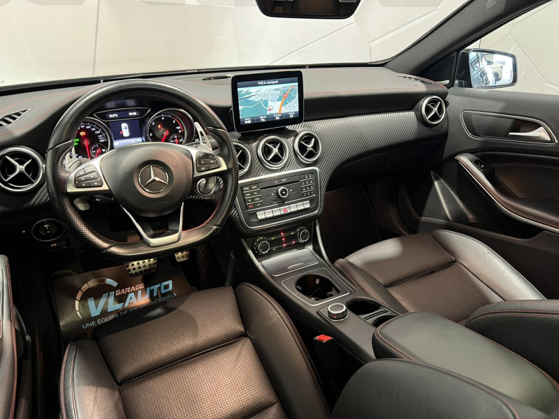 Photo 10 de l'offre de MERCEDES-BENZ CLASSE A 220 d 7G-DCT 4-Matic Fascination à 20490€ chez VL Auto