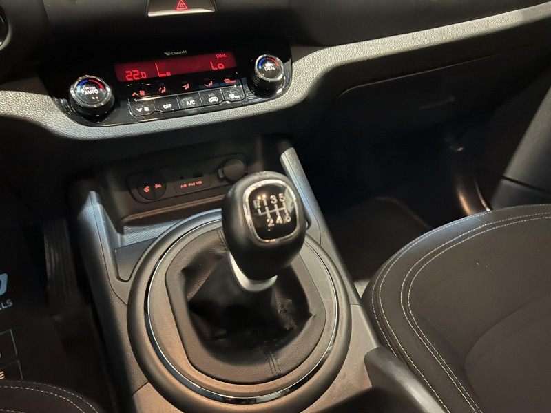 Photo 14 de l'offre de KIA SPORTAGE 1.7 CRDi 115 ISG 2WD Active à 11490€ chez VL Auto