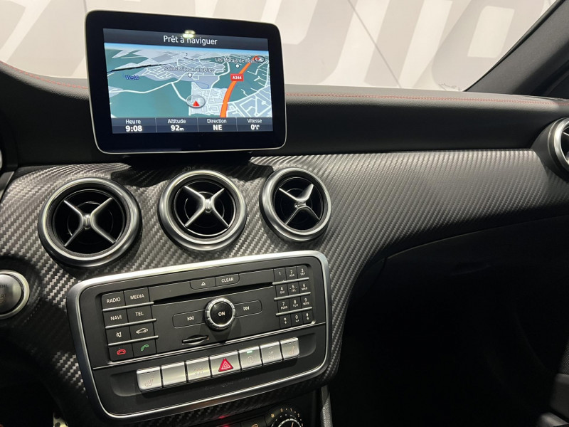 Photo 15 de l'offre de MERCEDES-BENZ CLASSE A 220 d 7G-DCT 4-Matic Fascination à 20490€ chez VL Auto