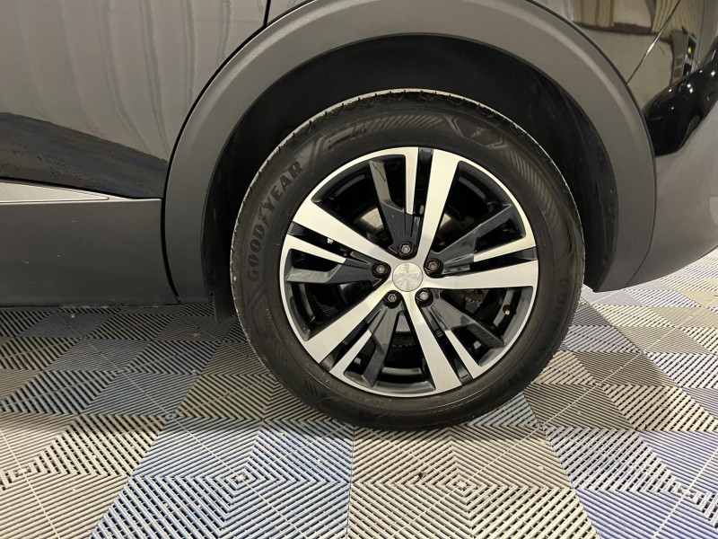 Photo 19 de l'offre de PEUGEOT 5008  BlueHDi 130ch S&S BVM6 GT Line 7 Places à 17490€ chez VL Auto