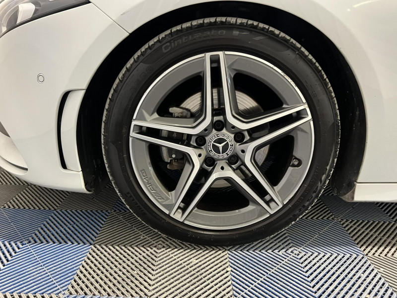Photo 18 de l'offre de MERCEDES-BENZ CLASSE A BERLINE Berline 200 7G-DCT AMG Line à 21990€ chez VL Auto