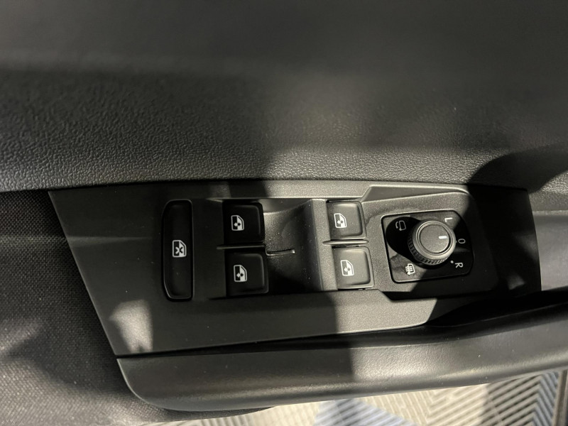 Photo 21 de l'offre de VOLKSWAGEN POLO 1.0 TSI 95 S&S BVM5 Life à 18490€ chez VL Auto