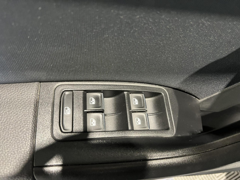 Photo 21 de l'offre de SEAT ATECA 1.5 TSI 150 ch ACT Start/Stop DSG7 Style à 17490€ chez VL Auto