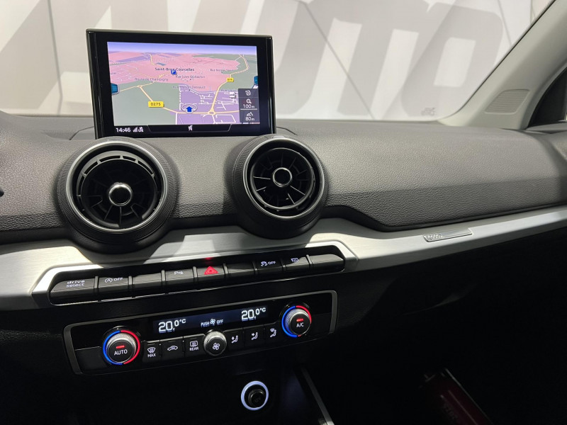 Photo 15 de l'offre de AUDI Q2  30 TFSI 116 S tronic 7 Sport à 20990€ chez VL Auto