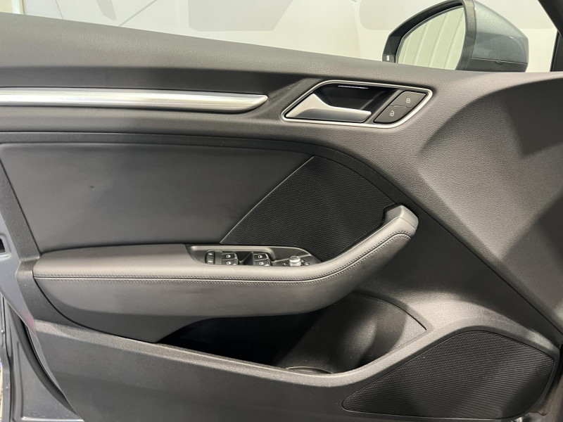 Photo 21 de l'offre de AUDI A3 SPORTBACK 1.8 TFSI 180 Ambiente Quattro S tronic 6 à 17990€ chez VL Auto