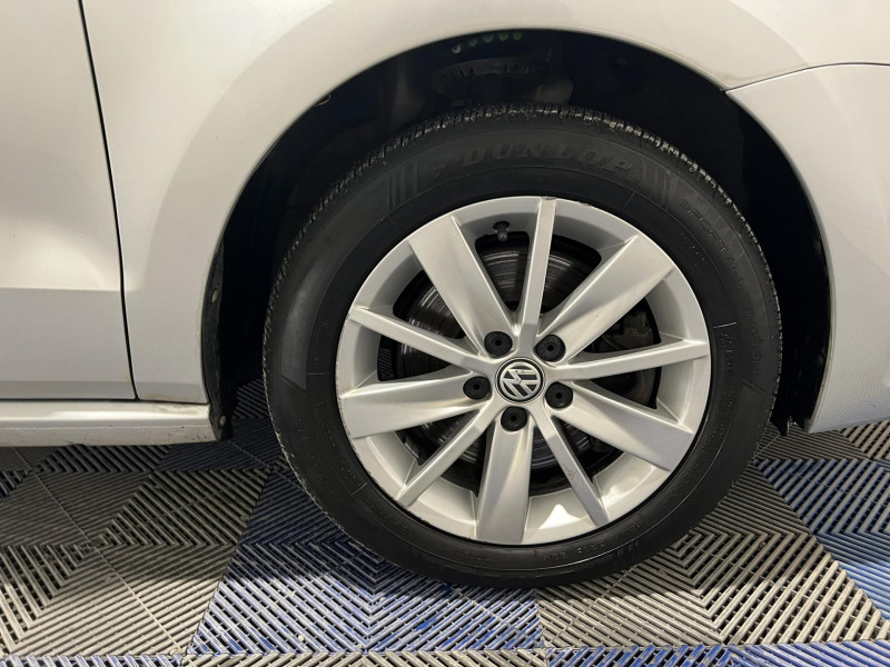 Photo 16 de l'offre de VOLKSWAGEN POLO 1.0  110 DSG7 Carat à 12490€ chez VL Auto
