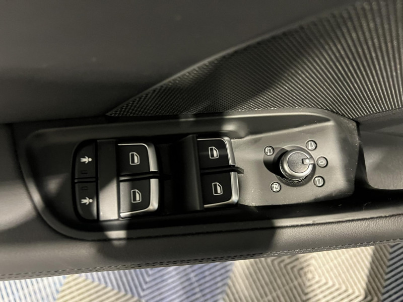 Photo 22 de l'offre de AUDI A3 SPORTBACK 1.8 TFSI 180 Ambiente Quattro S tronic 6 à 17990€ chez VL Auto