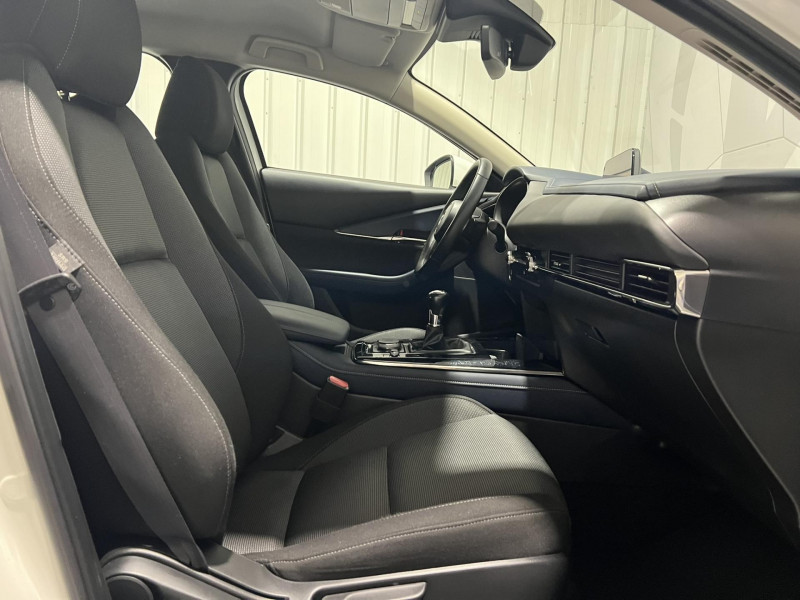 Photo 11 de l'offre de MAZDA CX-30 2.0L SKYACTIV-X M Hybrid 180 ch 4x2 BVM6 Business Executive à 19990€ chez VL Auto