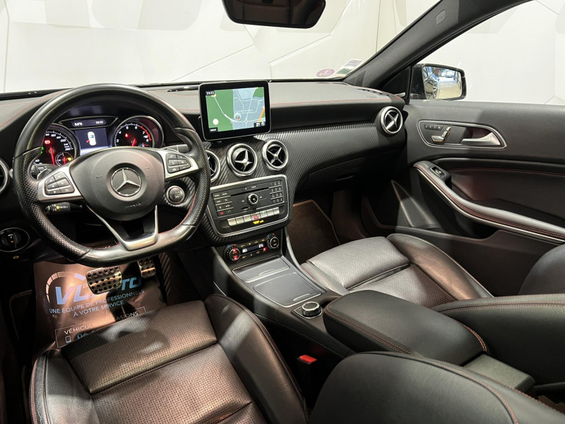 Photo 10 de l'offre de MERCEDES-BENZ CLASSE A 250 7G-DCT Fascination à 18490€ chez VL Auto