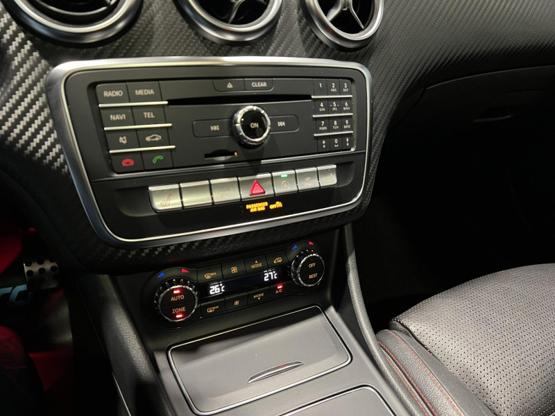 Photo 14 de l'offre de MERCEDES-BENZ CLASSE A 250 7G-DCT Fascination à 18490€ chez VL Auto