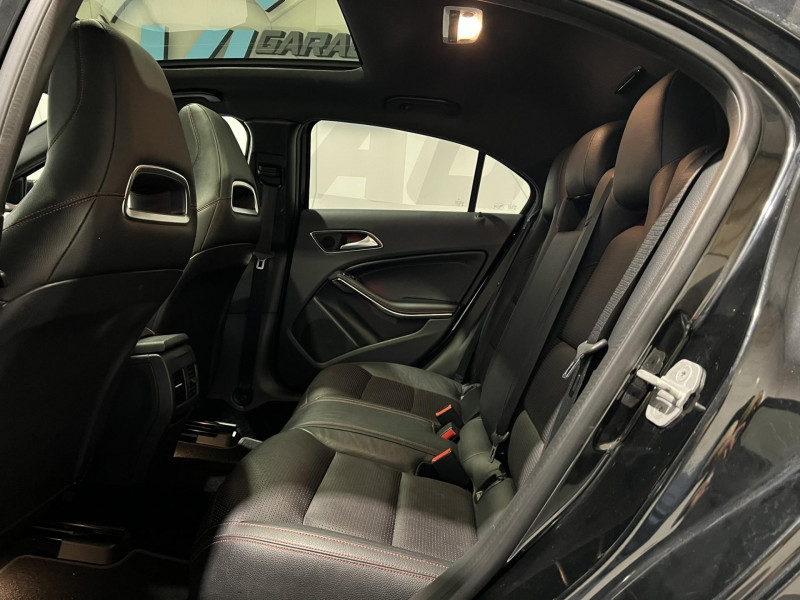 Photo 8 de l'offre de MERCEDES-BENZ CLASSE A 250 7G-DCT Fascination à 18490€ chez VL Auto