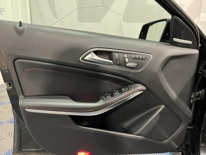 Photo 21 de l'offre de MERCEDES-BENZ CLASSE A 250 7G-DCT Fascination à 18490€ chez VL Auto