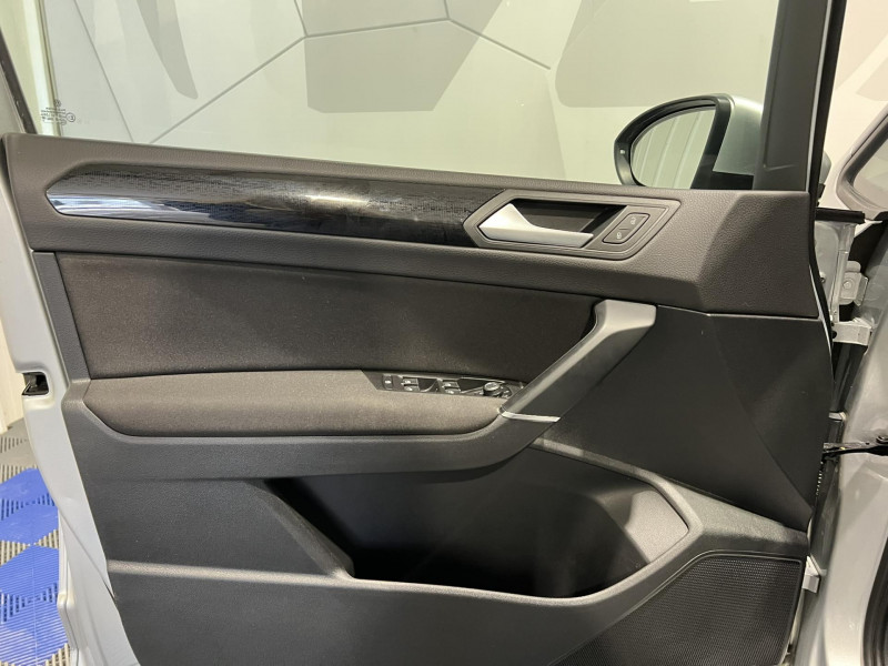 Photo 22 de l'offre de VOLKSWAGEN TOURAN 1.4 TSI 150 BMT DSG7 5pl Sound à 14990€ chez VL Auto
