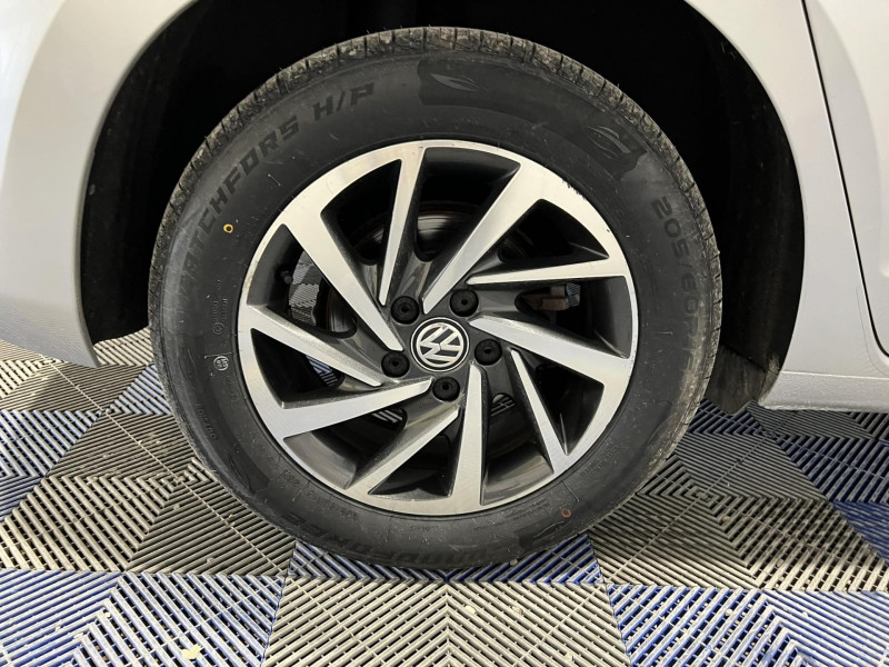 Photo 17 de l'offre de VOLKSWAGEN TOURAN 1.4 TSI 150 BMT DSG7 5pl Sound à 14990€ chez VL Auto