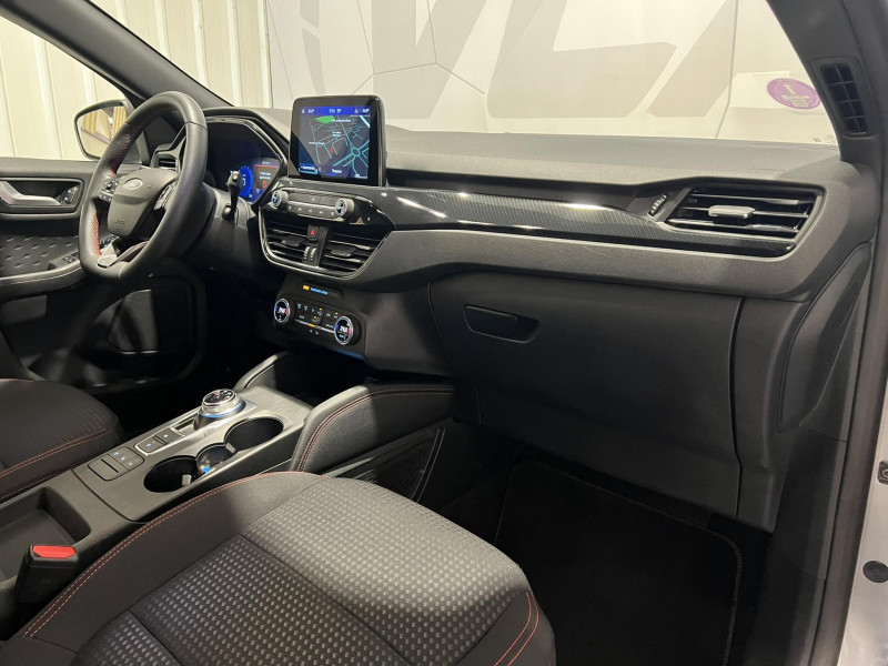 Photo 8 de l'offre de FORD KUGA 2.5 Duratec 190 ch FHEV e-CVT ST-Line Flexfuel à 23490€ chez VL Auto