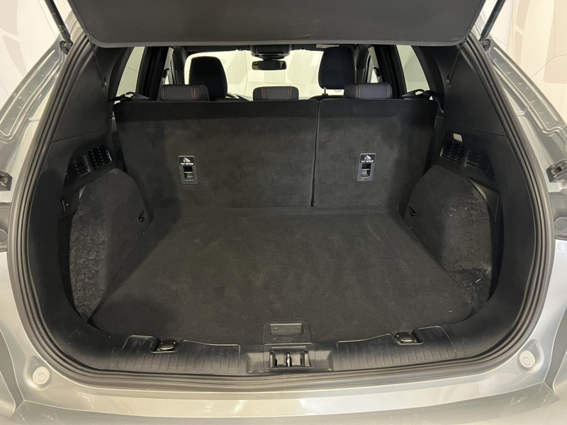 Photo 10 de l'offre de FORD KUGA 2.5 Duratec 190 ch FHEV e-CVT ST-Line Flexfuel à 23490€ chez VL Auto