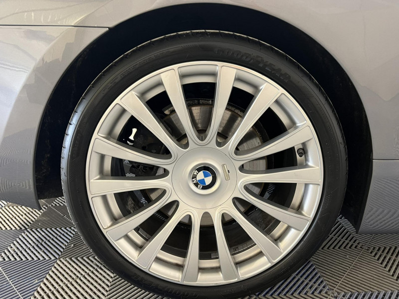 Photo 17 de l'offre de BMW SERIE 6 COUPE Coupé 640i 320 ch F13 LCI Exclusive A à 25990€ chez VL Auto