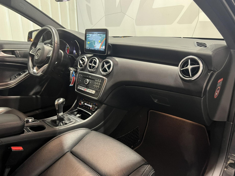 Photo 8 de l'offre de MERCEDES-BENZ CLASSE A 200 Fascination à 17490€ chez VL Auto