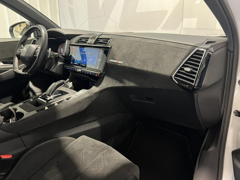 Photo 8 de l'offre de DS DS 7 CROSSBACK BlueHDi 130 EAT8 Performance Line à 20490€ chez VL Auto