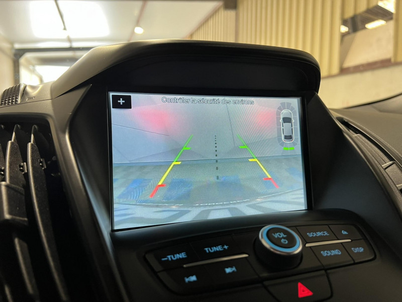 Photo 13 de l'offre de FORD KUGA 2.0 TDCi 150 S&S 4x2 BVM6 ST-Line à 16490€ chez VL Auto