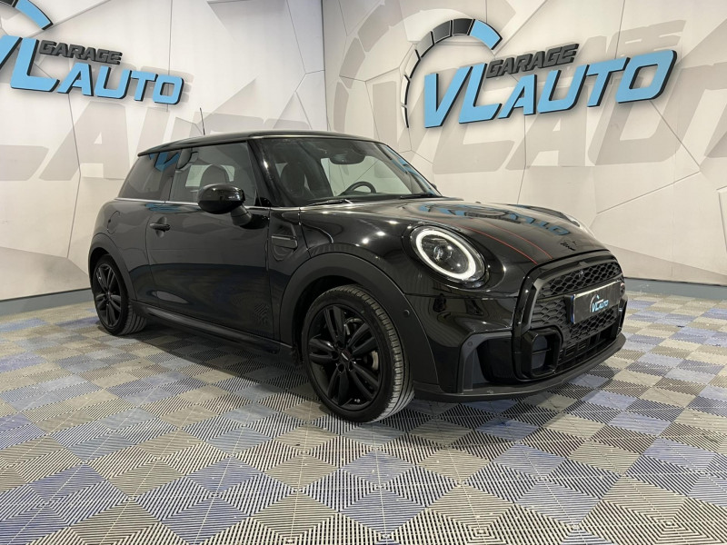 Mini MINI 3 Portes Cooper 136 ch DKG7 Finition John Cooper Works ESSENCE Noir Occasion à vendre