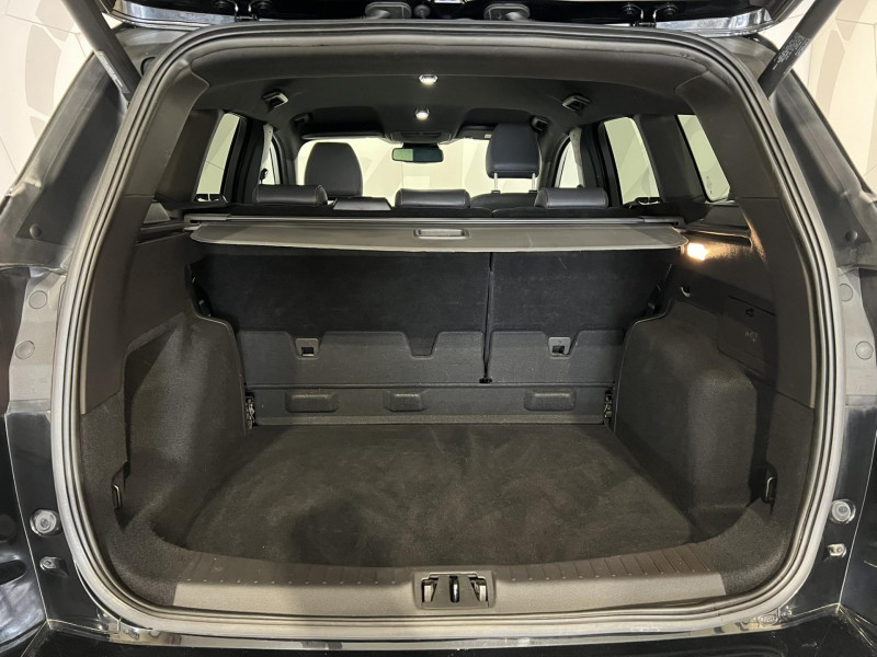 Photo 16 de l'offre de FORD KUGA 2.0 TDCi 150 S&S 4x2 BVM6 ST-Line à 16490€ chez VL Auto