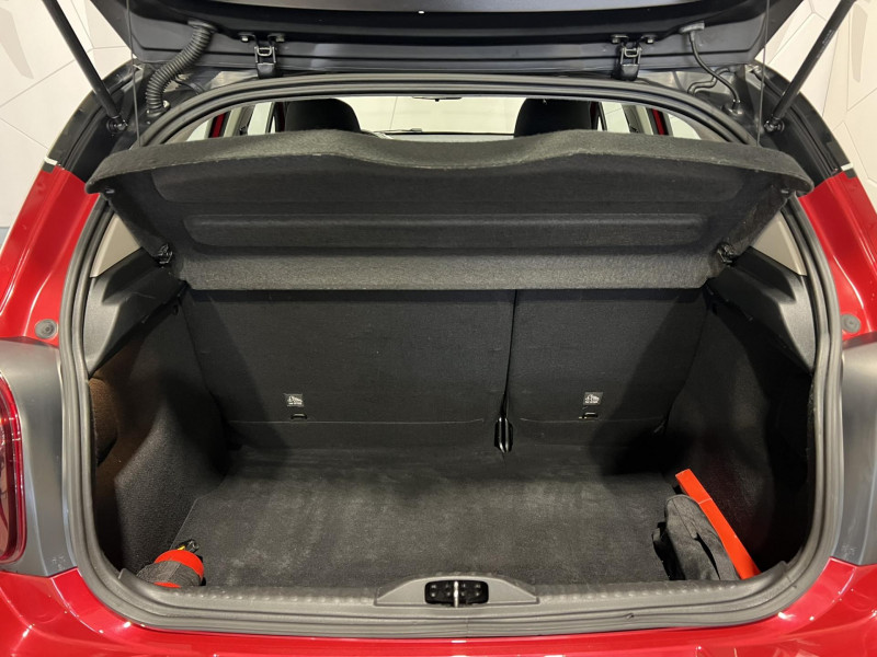 Photo 10 de l'offre de CITROEN C3  BlueHDi 100 S&S BVM5 Shine à 10490€ chez VL Auto