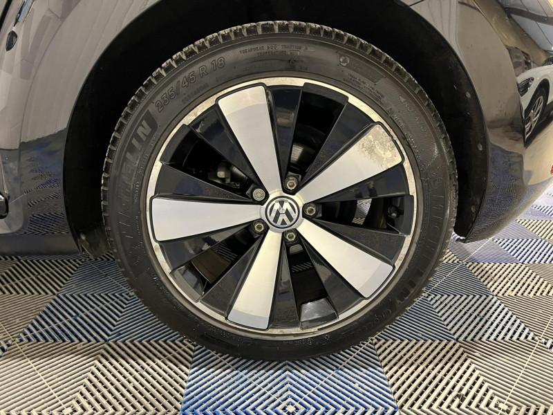 Photo 19 de l'offre de VOLKSWAGEN COCCINELLE Cabriolet 1.4 TSI 150 BMT Couture DSG7 à 15990€ chez VL Auto