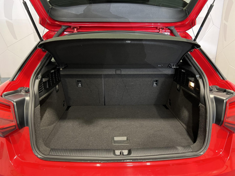 Photo 9 de l'offre de AUDI Q2  1.4 TFSI COD 150 ch S tronic 7 S Line à 17490€ chez VL Auto