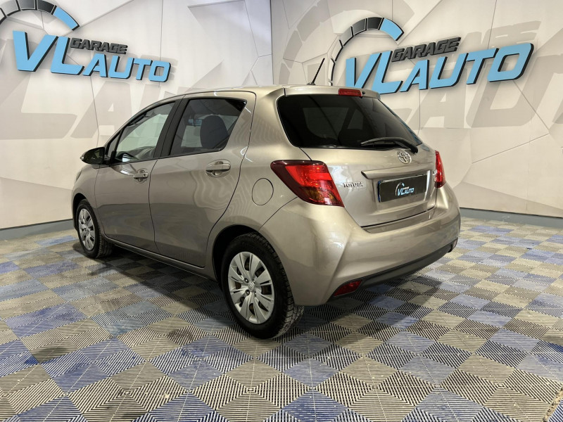 Photo 3 de l'offre de TOYOTA YARIS 100 VVT-i Lounge à 9490€ chez VL Auto