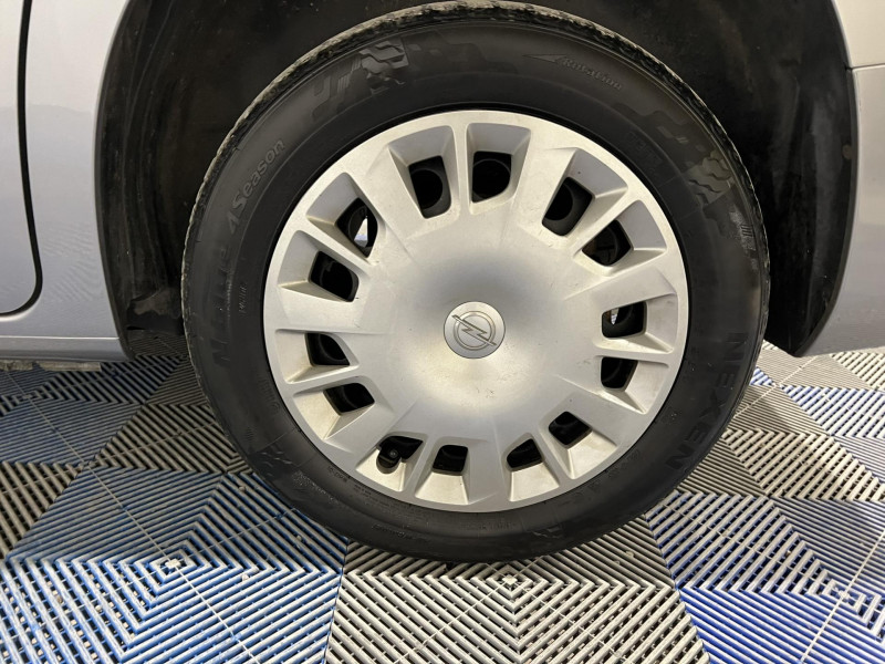 Photo 19 de l'offre de OPEL COMBO LIFE 1.5 Diesel 130 ch Start/Stop Edition à 16990€ chez VL Auto