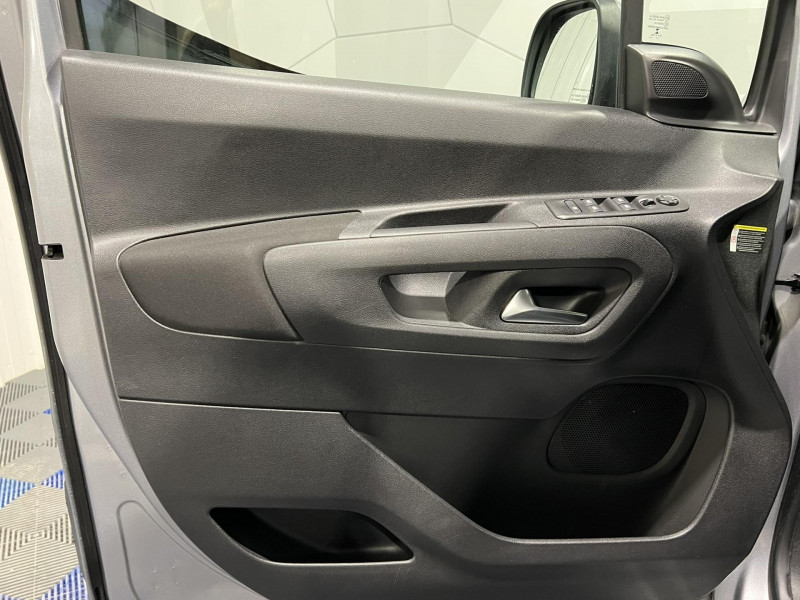 Photo 21 de l'offre de OPEL COMBO LIFE 1.5 Diesel 130 ch Start/Stop Edition à 16990€ chez VL Auto