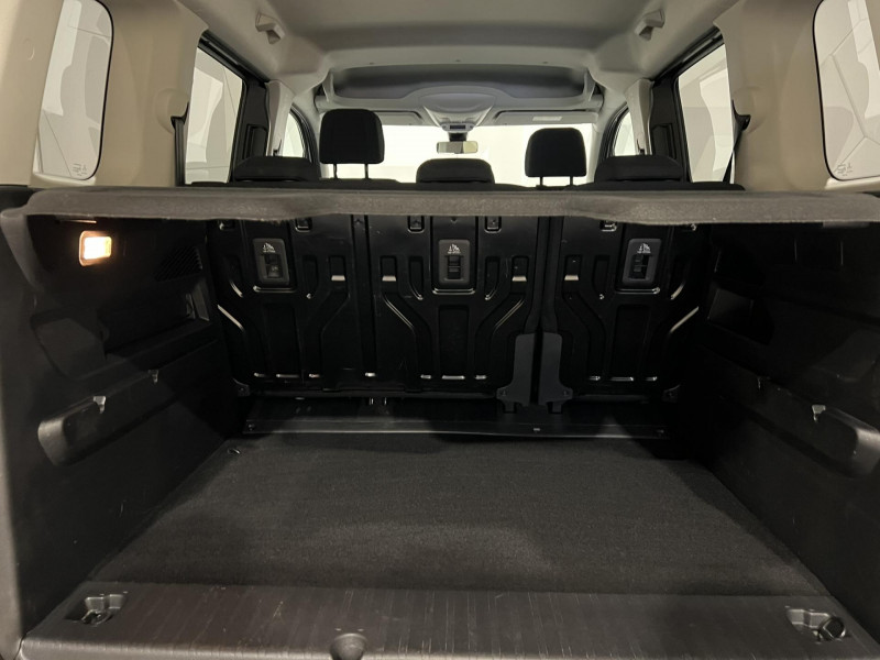 Photo 20 de l'offre de OPEL COMBO LIFE 1.5 Diesel 130 ch Start/Stop Edition à 16990€ chez VL Auto