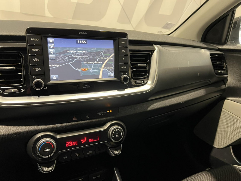 Photo 15 de l'offre de KIA STONIC 1.6 CRDi 115 ch ISG BVM6 Design à 15490€ chez VL Auto