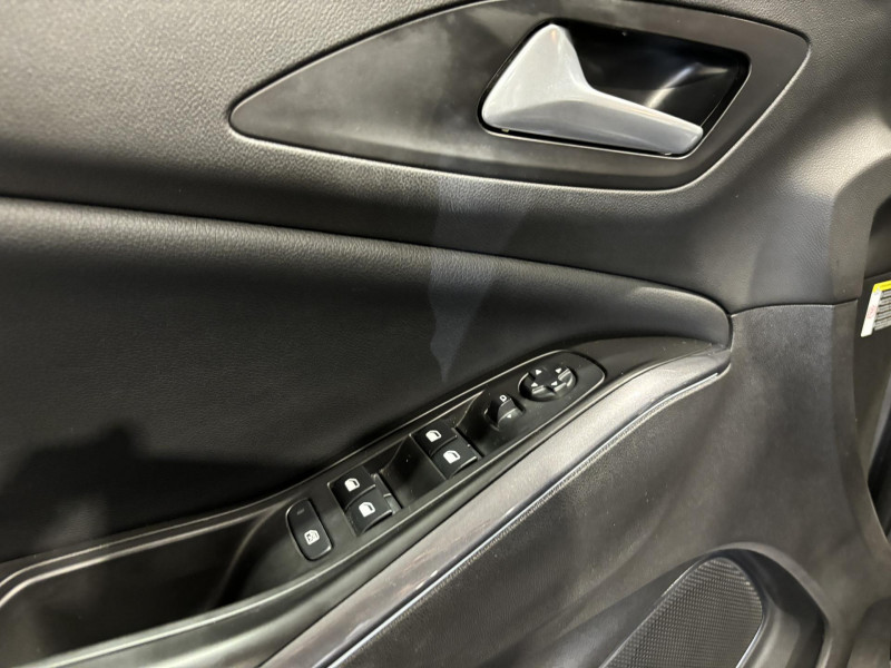 Photo 21 de l'offre de OPEL GRANDLAND X 1.2 Turbo 130 ch Edition à 11490€ chez VL Auto