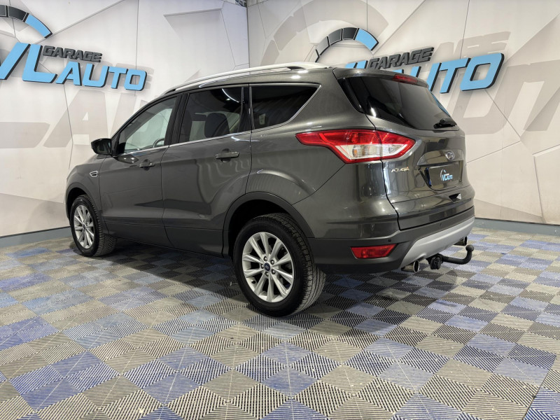 Photo 3 de l'offre de FORD KUGA 1.5 EcoBoost 150 S&S 4x2 BVM6 Titanium à 14490€ chez VL Auto