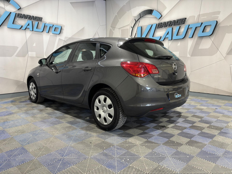 Photo 3 de l'offre de OPEL ASTRA 1.4 Twinport 100 ch Enjoy à 8990€ chez VL Auto