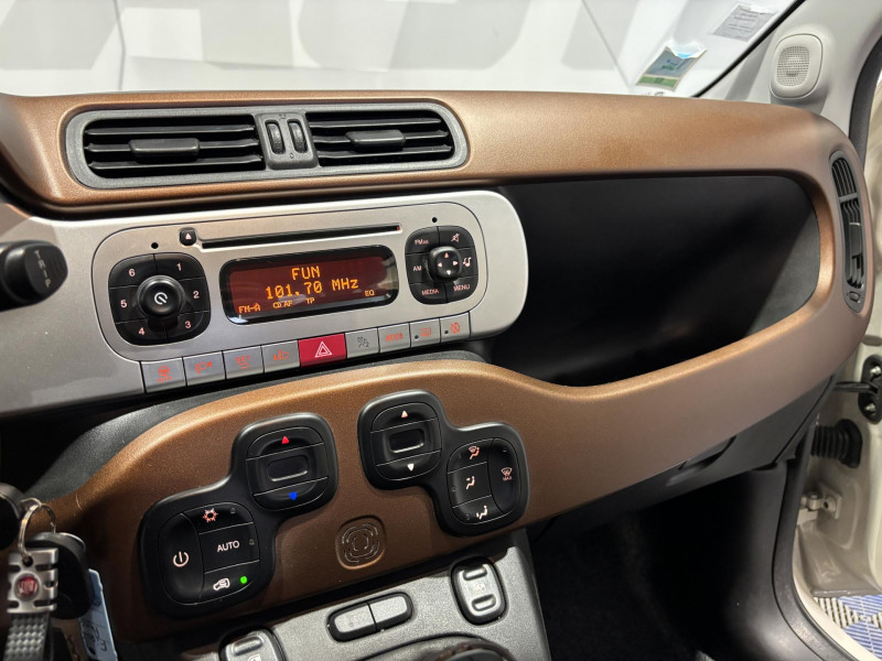 Photo 9 de l'offre de FIAT PANDA 0.9 TwinAir Turbo 90 ch S&S 4x4 Cross à 9490€ chez VL Auto