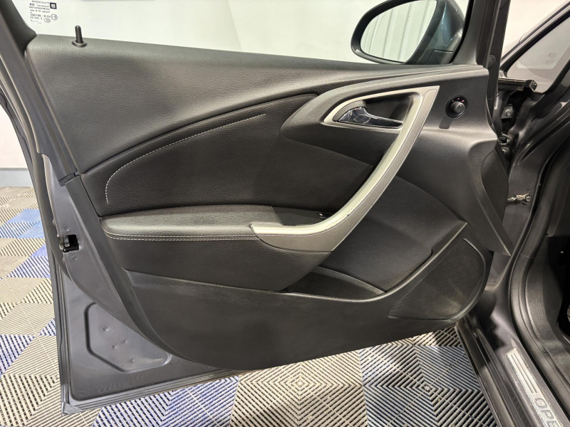 Photo 15 de l'offre de OPEL ASTRA 1.4 Twinport 100 ch Enjoy à 8990€ chez VL Auto