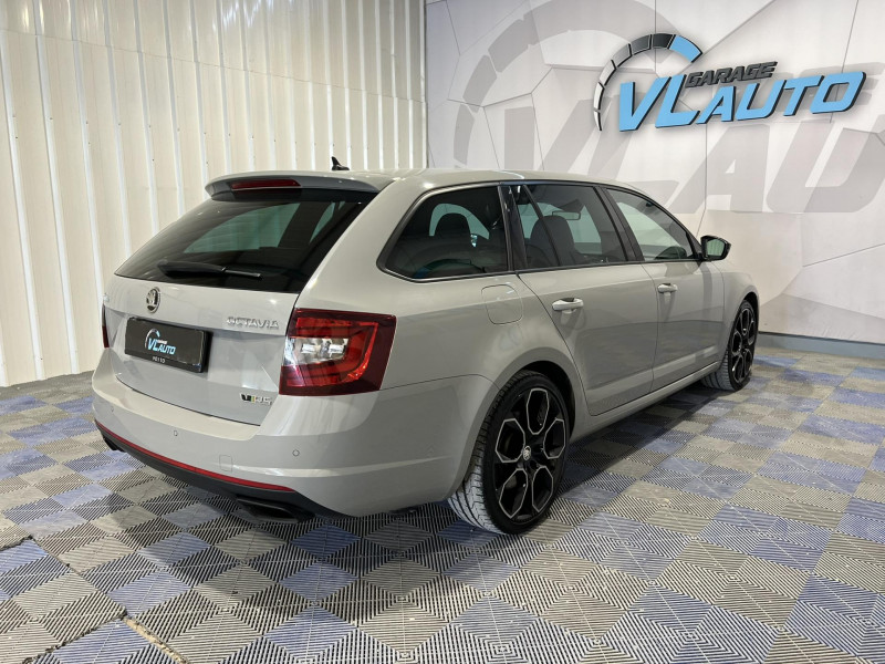 Photo 5 de l'offre de SKODA OCTAVIA COMBI 2.0 TSI 245 ch DSG7 RS à 22990€ chez VL Auto