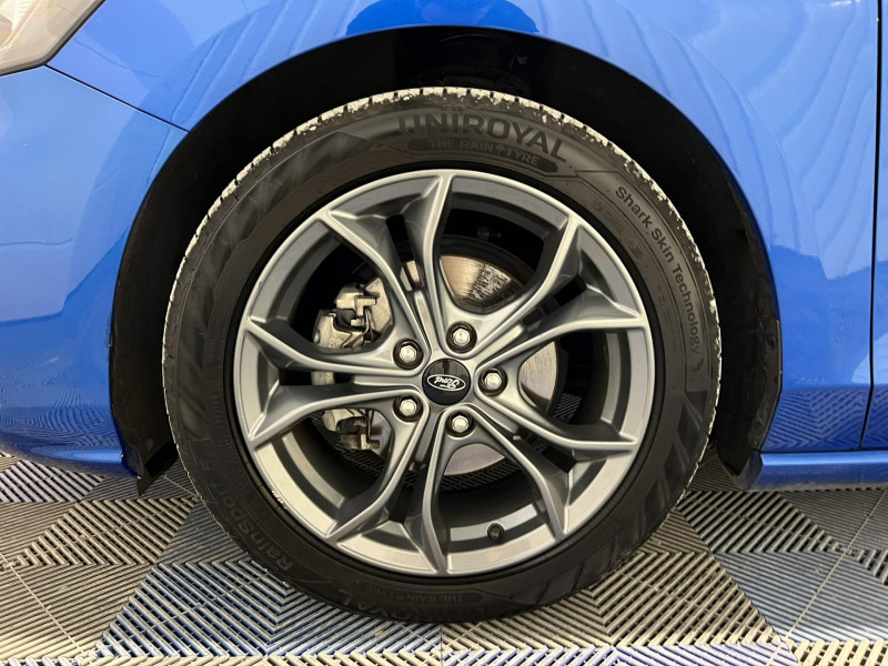 Photo 17 de l'offre de FORD FOCUS 1.0 EcoBoost 125 S&S ST Line à 14990€ chez VL Auto