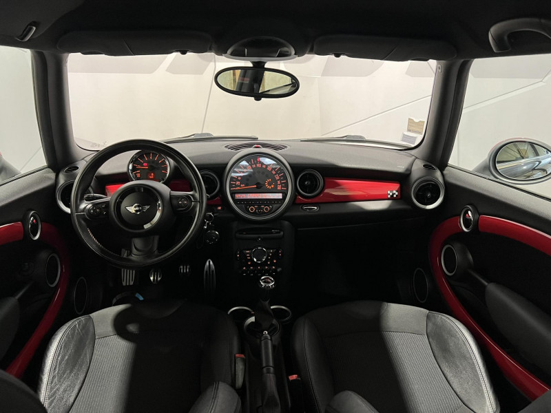 Photo 6 de l'offre de MINI MINI 211 ch John Cooper Works à 12490€ chez VL Auto