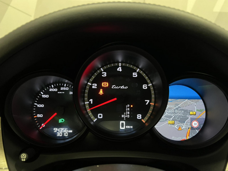 Photo 9 de l'offre de PORSCHE MACAN Turbo 3.6 V6 400 ch PDK à 43990€ chez VL Auto