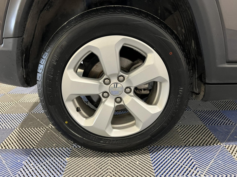 Photo 16 de l'offre de JEEP COMPASS 1.6 MultiJet II - 120 - Longitude à 14990€ chez VL Auto