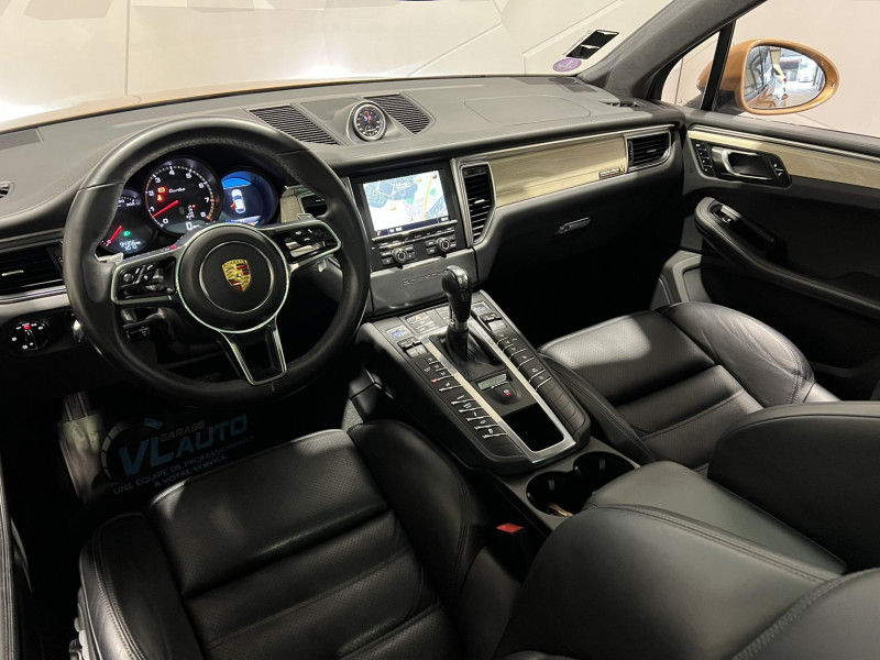 Photo 10 de l'offre de PORSCHE MACAN Turbo 3.6 V6 400 ch PDK à 43990€ chez VL Auto