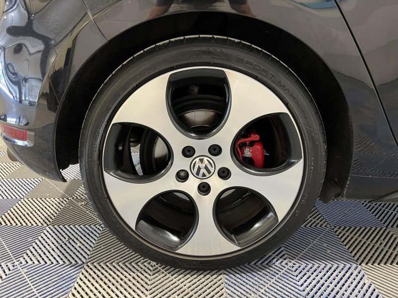 Photo 18 de l'offre de VOLKSWAGEN GOLF 2.0 TSI 210 GTI à 13490€ chez VL Auto