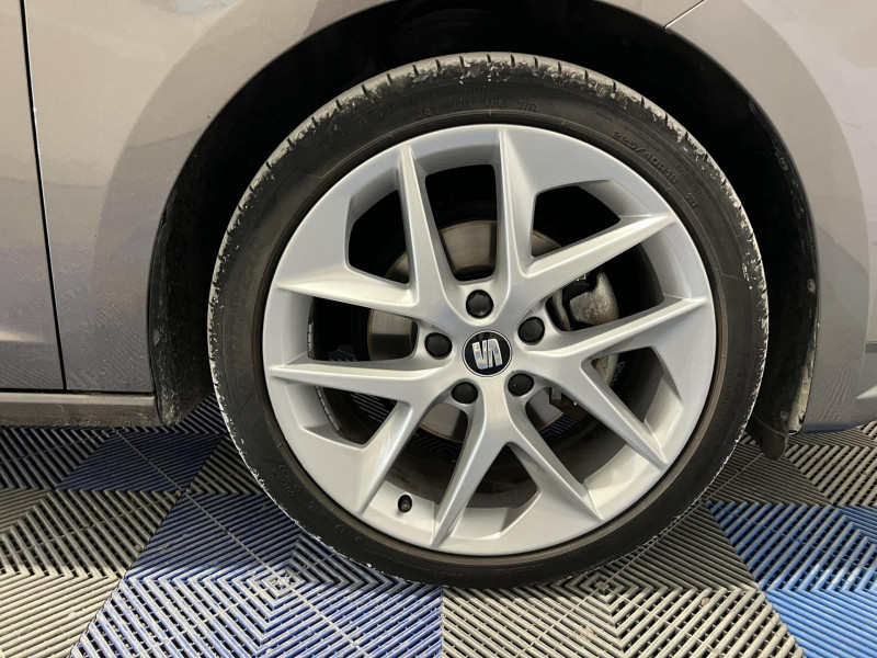 Photo 17 de l'offre de SEAT LEON ST 1.4 TSI 150 Start/Stop ACT FR DSG7 à 15990€ chez VL Auto